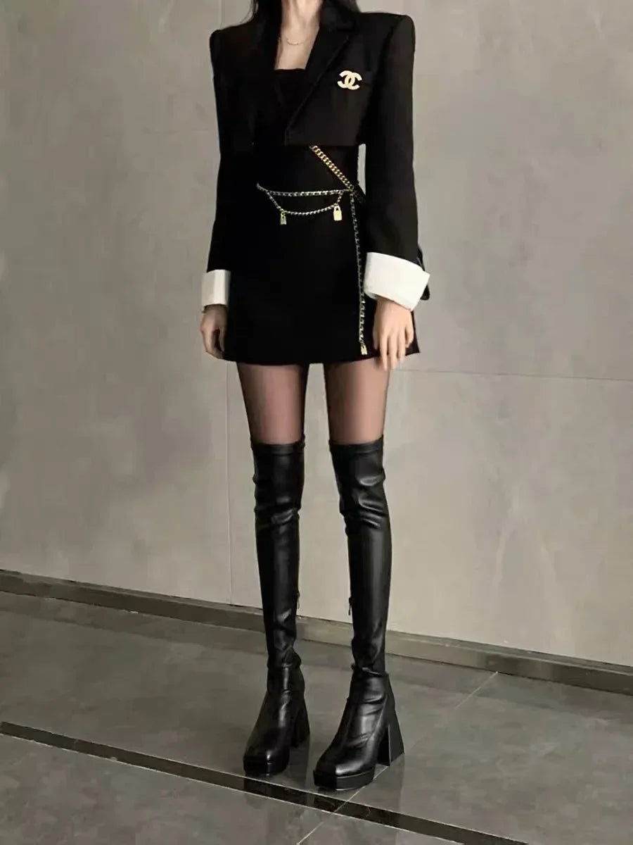 Eleganta lårhöga boots med bred klack