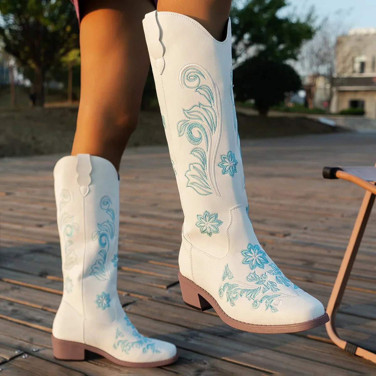 Western mode boots med broderi